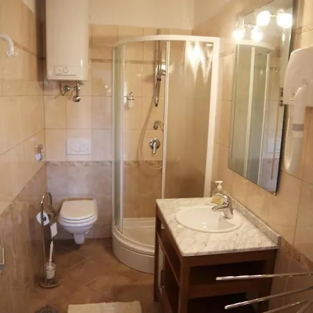 Апартаменти Guesthouse Rovinj *